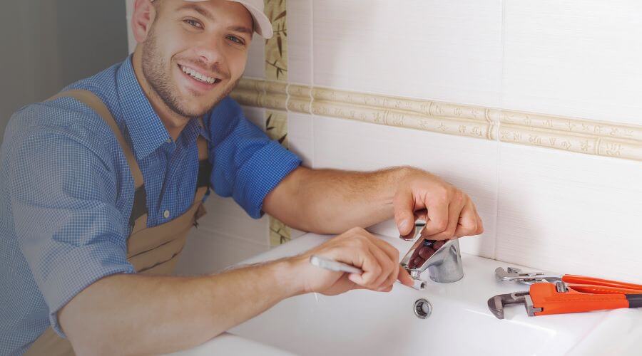 Faucet cartridge replacement in Logan, KS